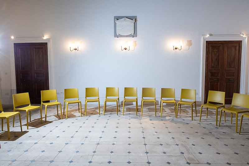 arc of chairs